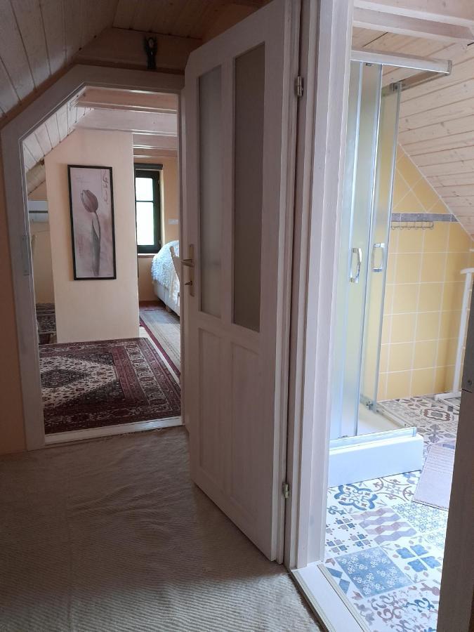 Guest House Vidravar Tabdi Ngoại thất bức ảnh